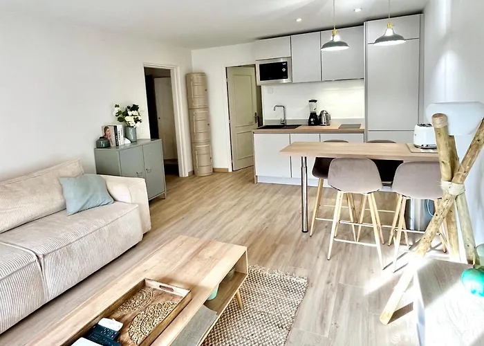 Magnifique 2 Terrasse Et Parking Apartmán *