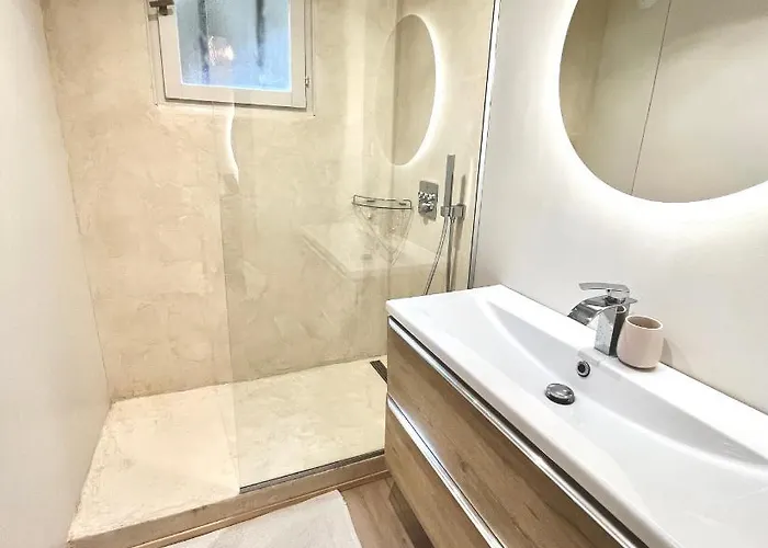 Magnifique 2 Terrasse Et Parking Apartmán Saint Tropez